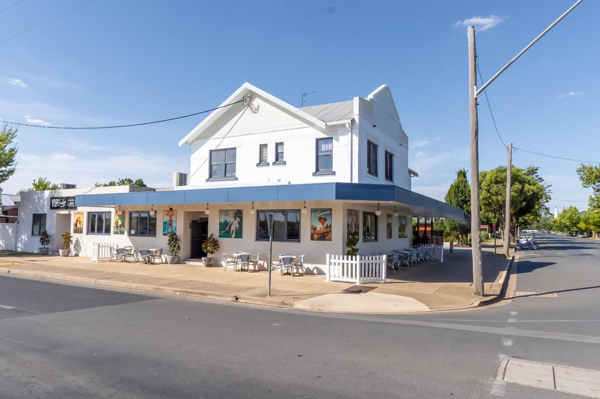 Sportsmens Club Hotel Wagga Wagga Bagian luar foto