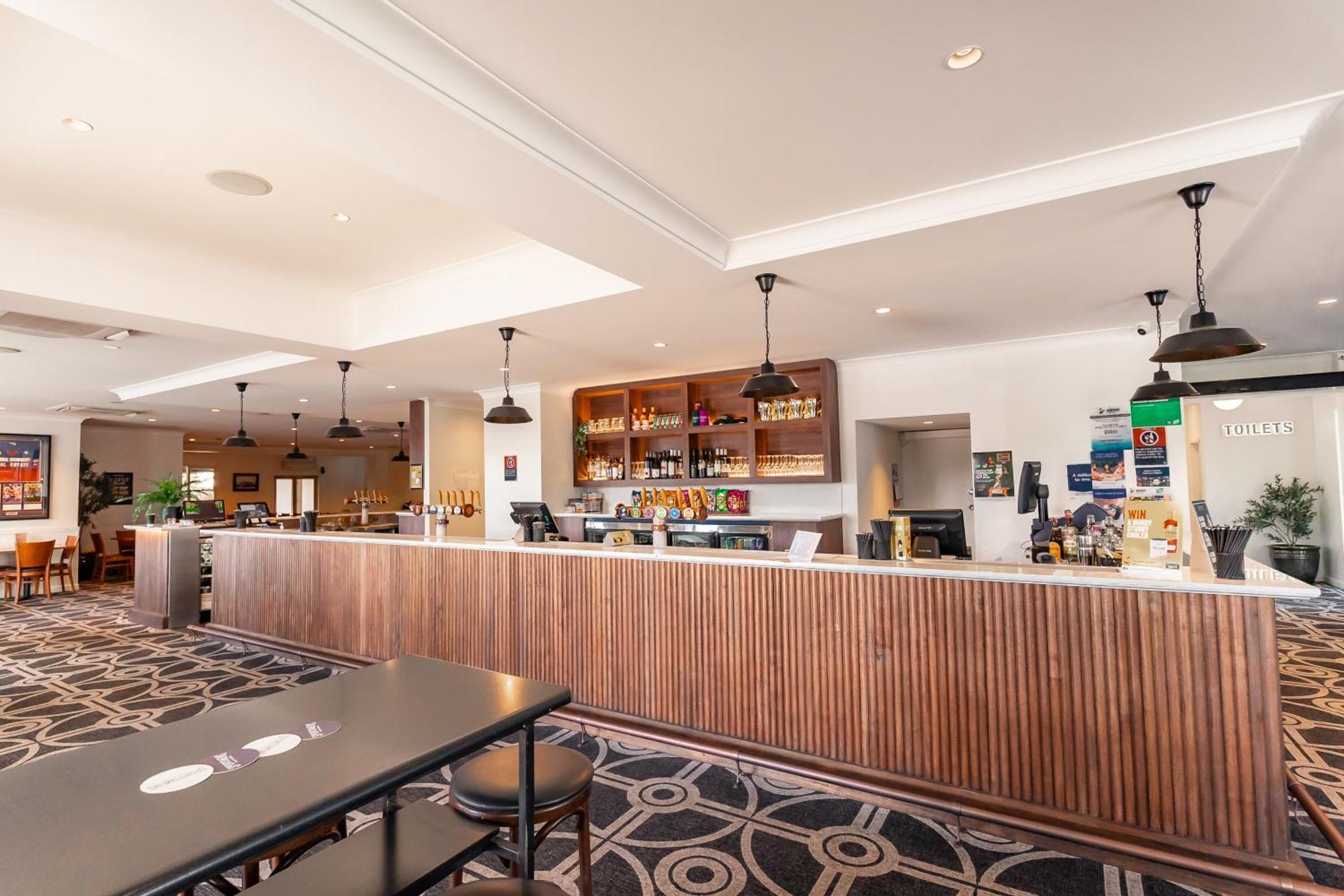 Sportsmens Club Hotel Wagga Wagga Bagian luar foto